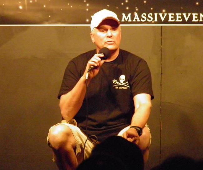 Chevron 7.6: Stargate Adventures in London with Richard Dean Anderson,  Teryl Rothery, Gary Jones, Fulvio Cecere talk Michael Shanks, Chris Judge  and More! - WormholeRiders Conventions Corner