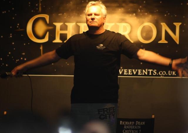 Chevron 7_6 - Richard Dean Anderson