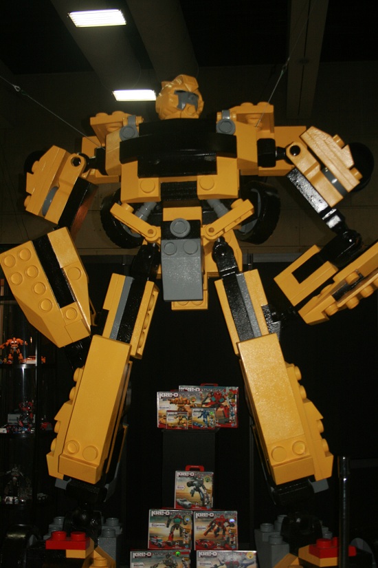 Comic-Con 2011 - Lego Bumblebee