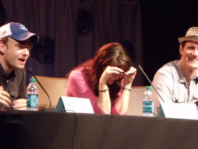 DragonCon 2011 - Robin, Amanda and Chris Sanctuary panel