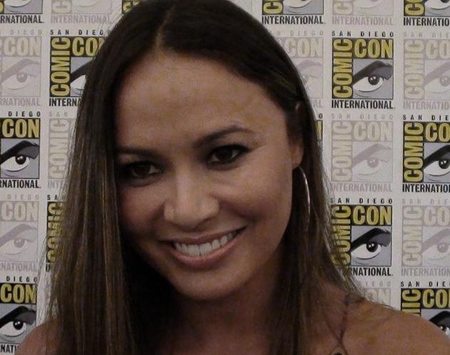 Comic-Con 2011 - Moon Bloodgood - Falling Skies Press