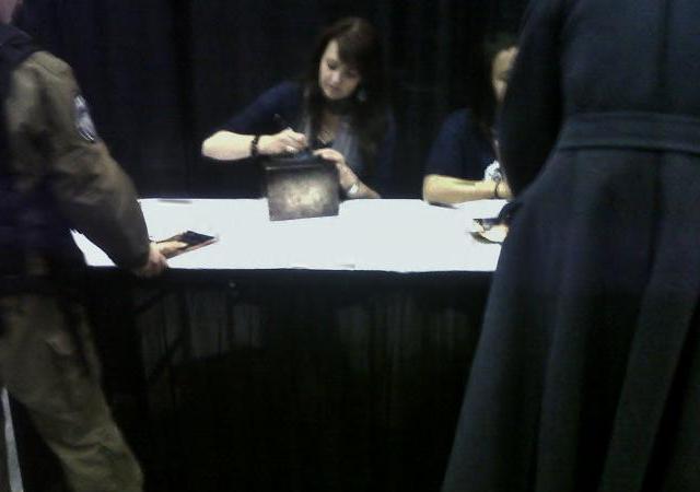 Calgary Expo 2012 - Amanda Tapping at autograph table