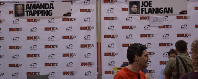 Fan Expo Toronto 2012 - The line area for Amanda Tapping and Joe Flanigan