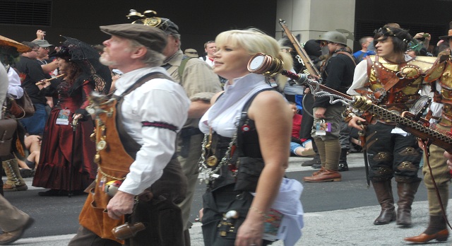 Dragoncon2012 - Fans