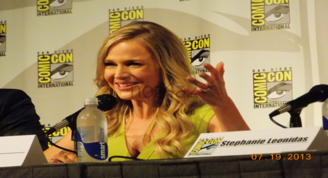 Definace SDCC 2013-Julie Benz