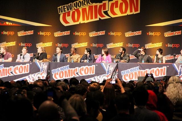 The Walking Dead panel at 2013 NYCC