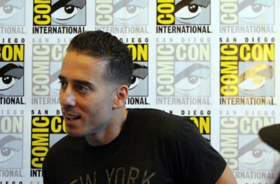 Kirk Acevedo-12 Monkeys press Room-SDCC 2015