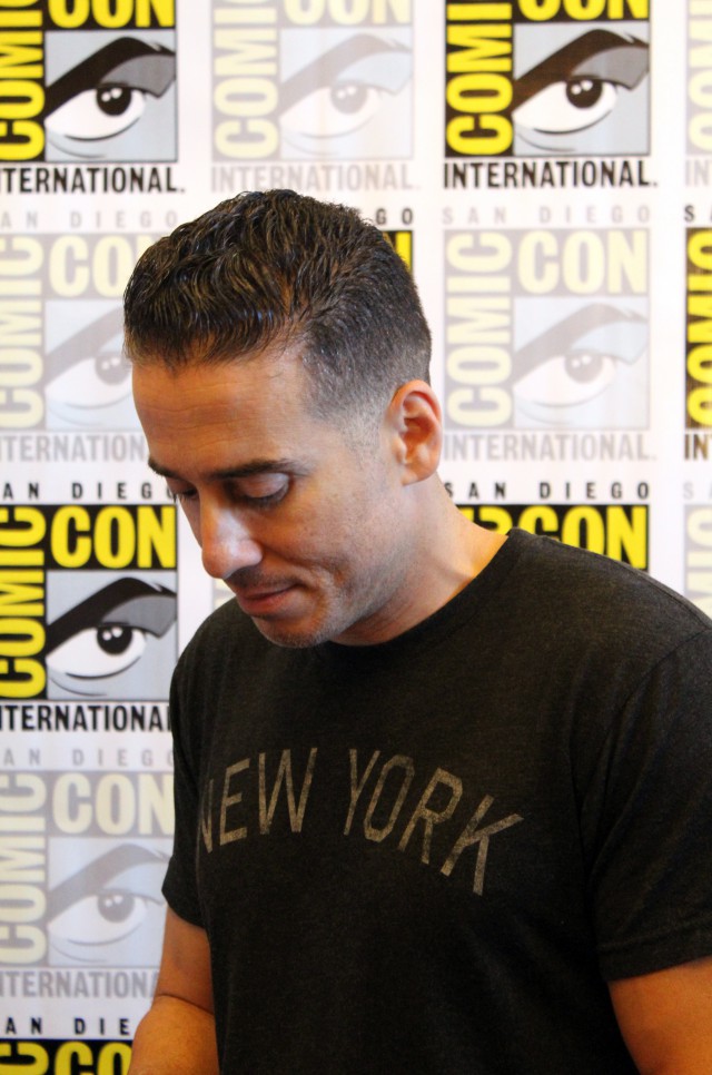 Kirk Acevedo-12 Monkeys-SDCC 2015