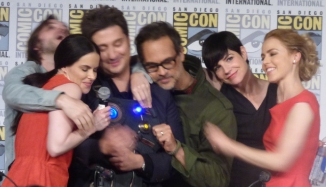 SDCC 2017 12 Monkeys Panel