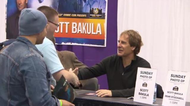 Scott Bakula at Toronto Comic Expo