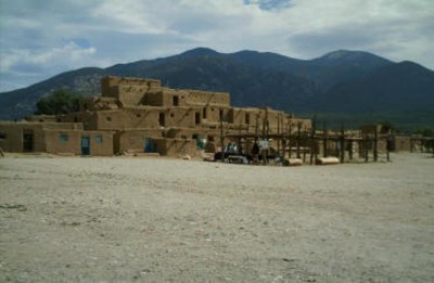 Hlauuma-north-house-Taos-Pueblo - Image courtesy Deborah Ledford web site