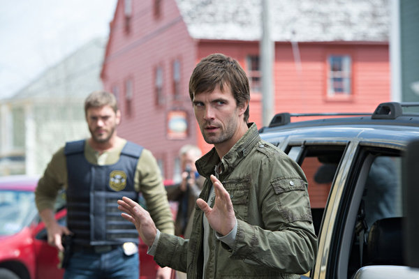 Haven - S4x01 - Nathan returns to an altered reality in Haven!