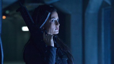 Romina D'Ugo 12 Monkeys Max with Gun